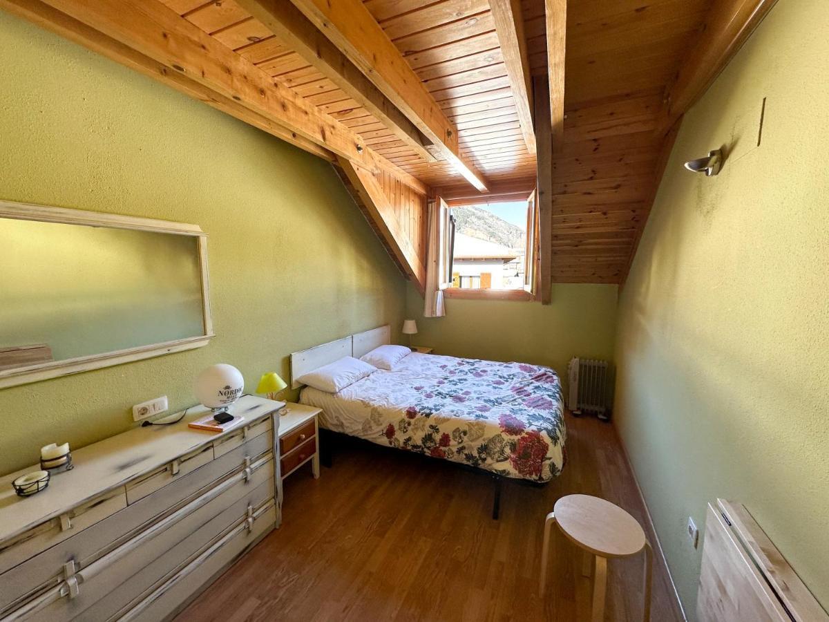 Apartament Acogedor Atico Duplex En El Centro En Biescas/4Pax Zewnętrze zdjęcie
