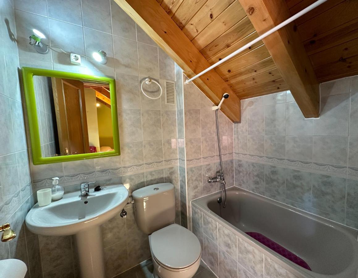 Apartament Acogedor Atico Duplex En El Centro En Biescas/4Pax Zewnętrze zdjęcie