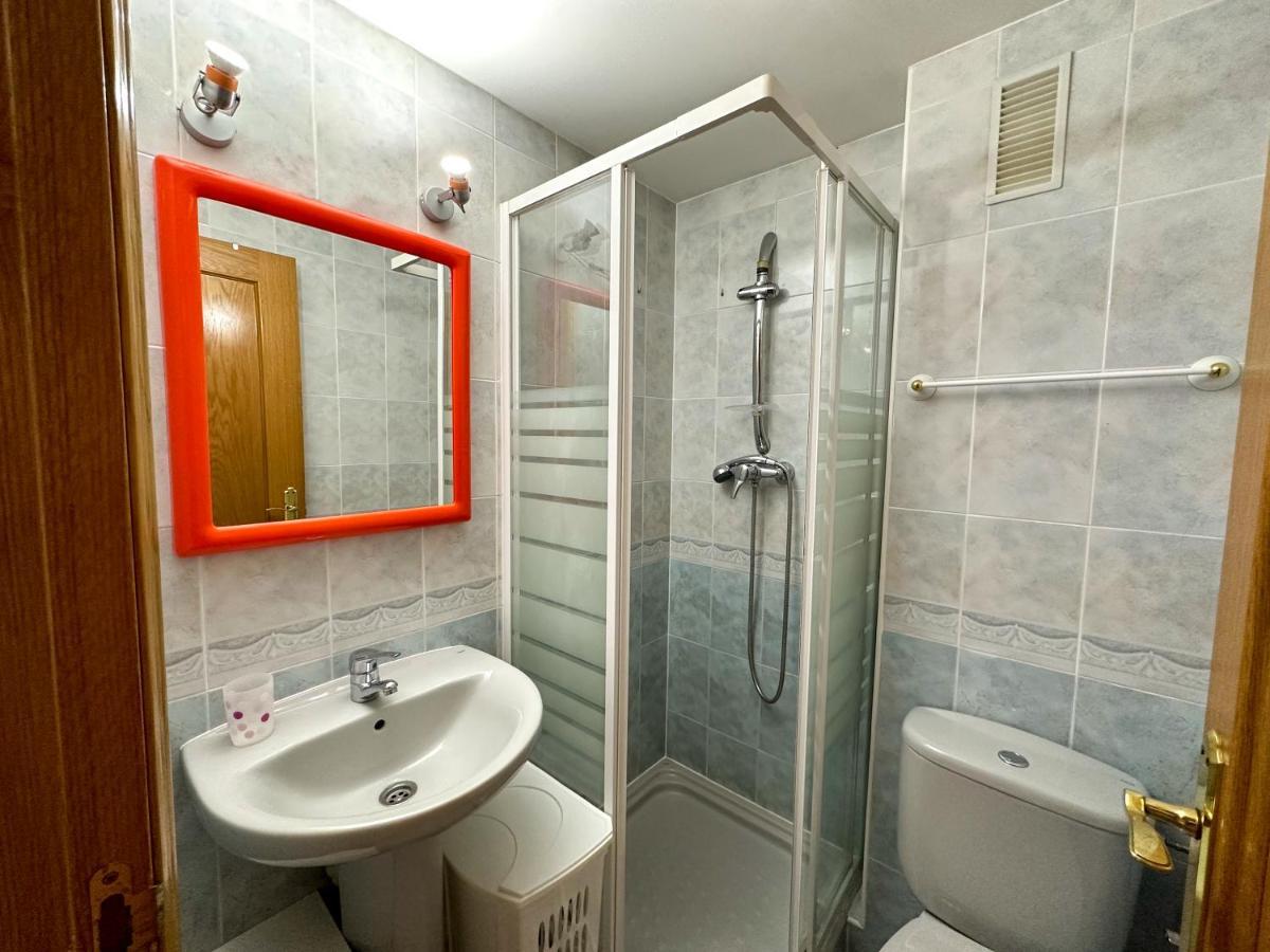 Apartament Acogedor Atico Duplex En El Centro En Biescas/4Pax Zewnętrze zdjęcie