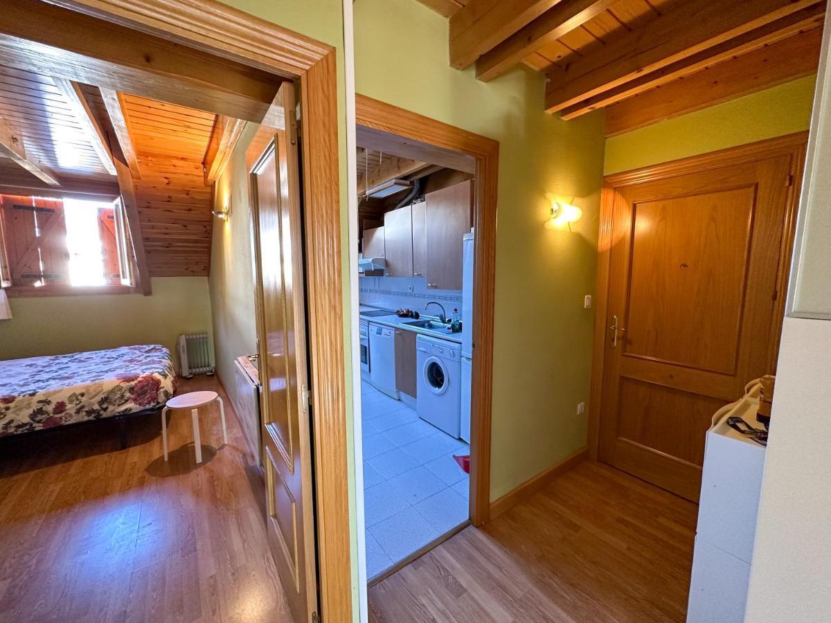 Apartament Acogedor Atico Duplex En El Centro En Biescas/4Pax Zewnętrze zdjęcie
