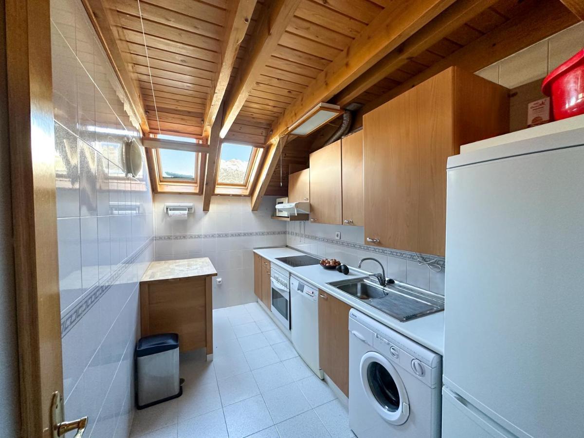 Apartament Acogedor Atico Duplex En El Centro En Biescas/4Pax Zewnętrze zdjęcie